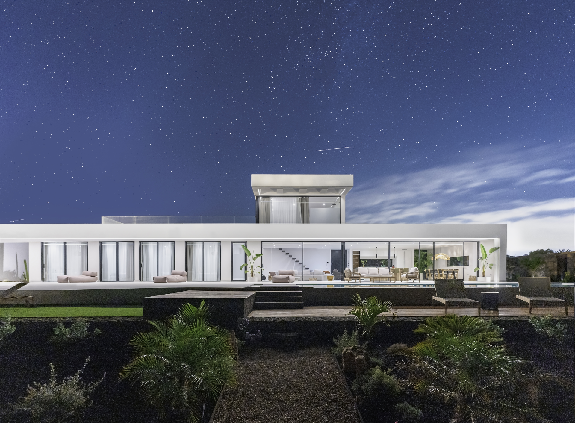 13 NOCTURNAS EXTERIOR